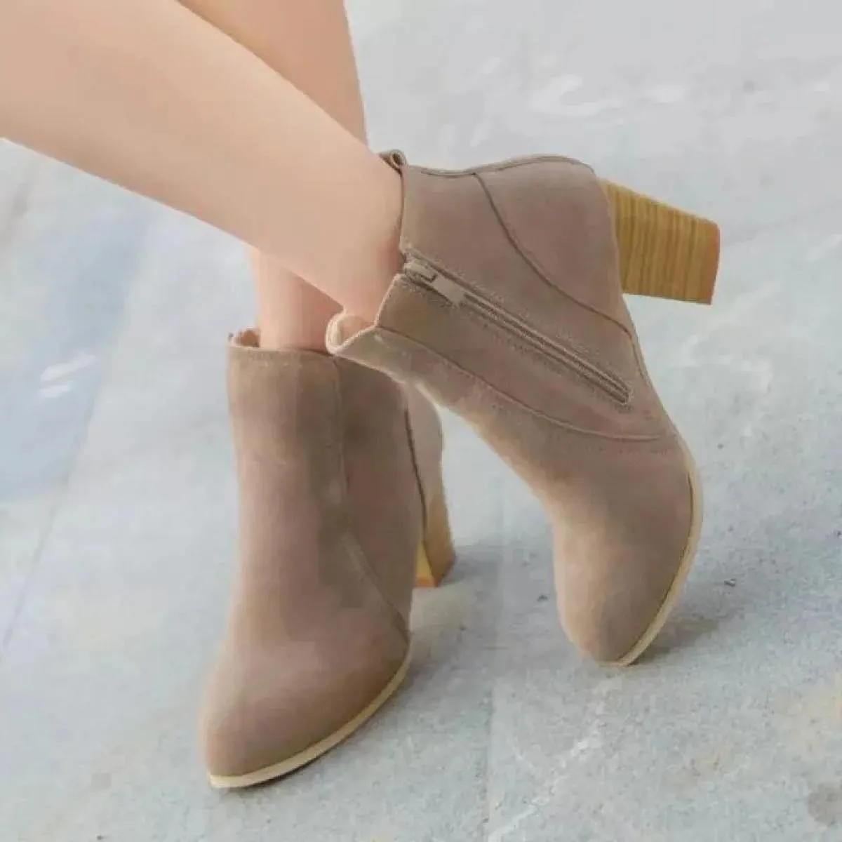 Stivali elastici a punta con tacco quadrato autunno e inverno moda donna Stivaletti corti eleganti con tacco alto da donna alla