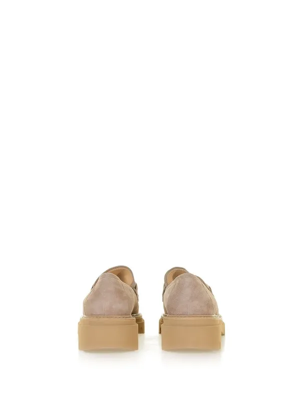 Suede moccasin with rubber sole