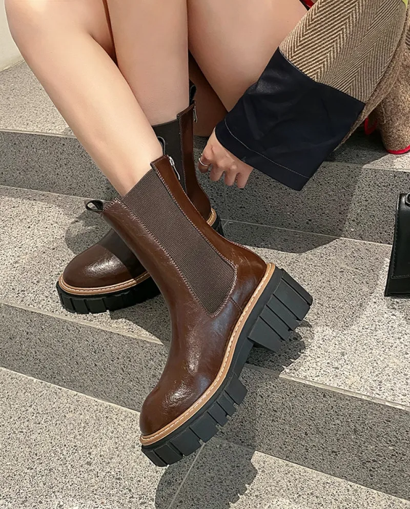 Wholesale British Retro Thick-soled Chimney Boots Casual Round Toe Thick Heel Chelsea Boots Cowhide High Heel Short Boot